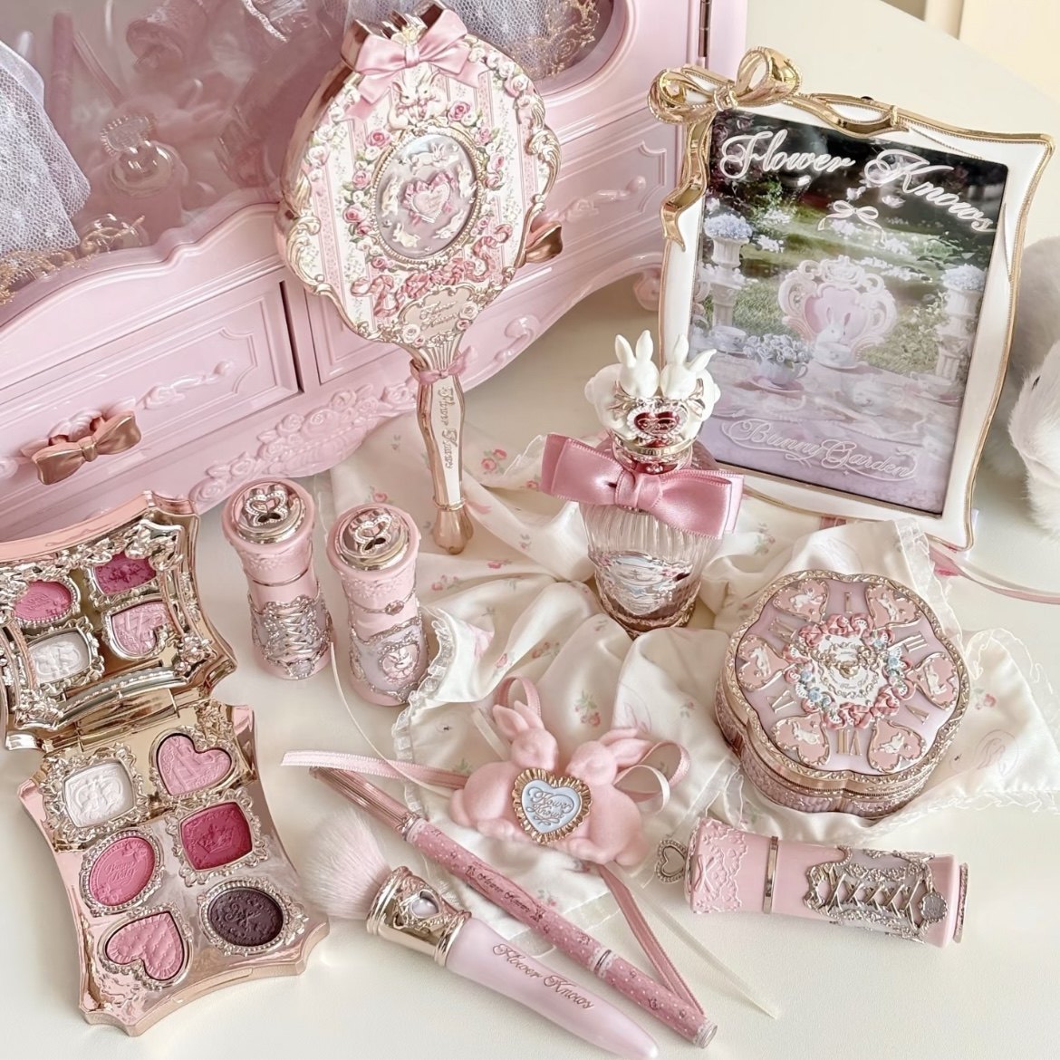 Profumo Flower Knows 2026 Bunn - Perfume Luxury Fragrance recensione e prezzo