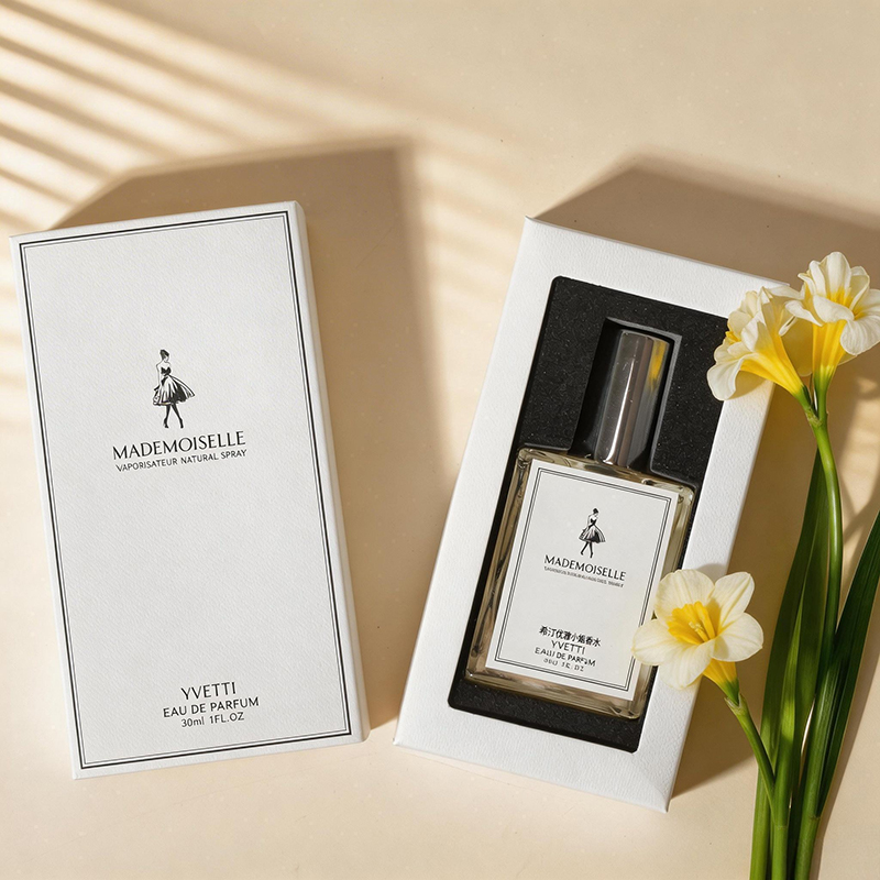 Profumo Femminile Mademoiselle - Perfume Aqua Fragrance recensione e prezzo