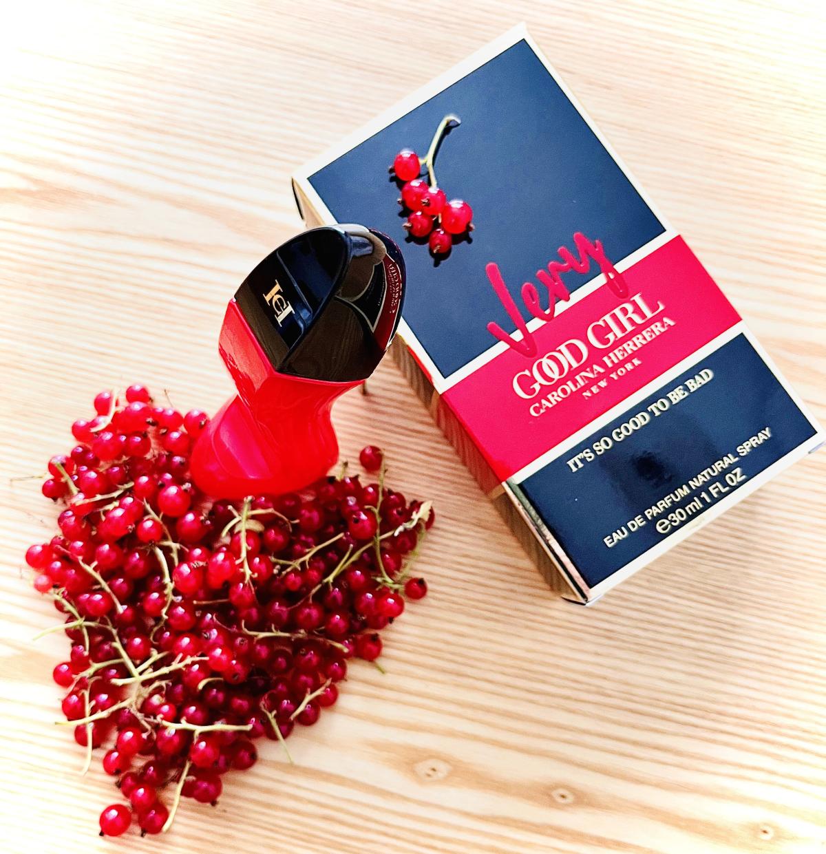 Carolina Herrera Very Good Gir - Perfume Luxury Fragrance recensione e prezzo