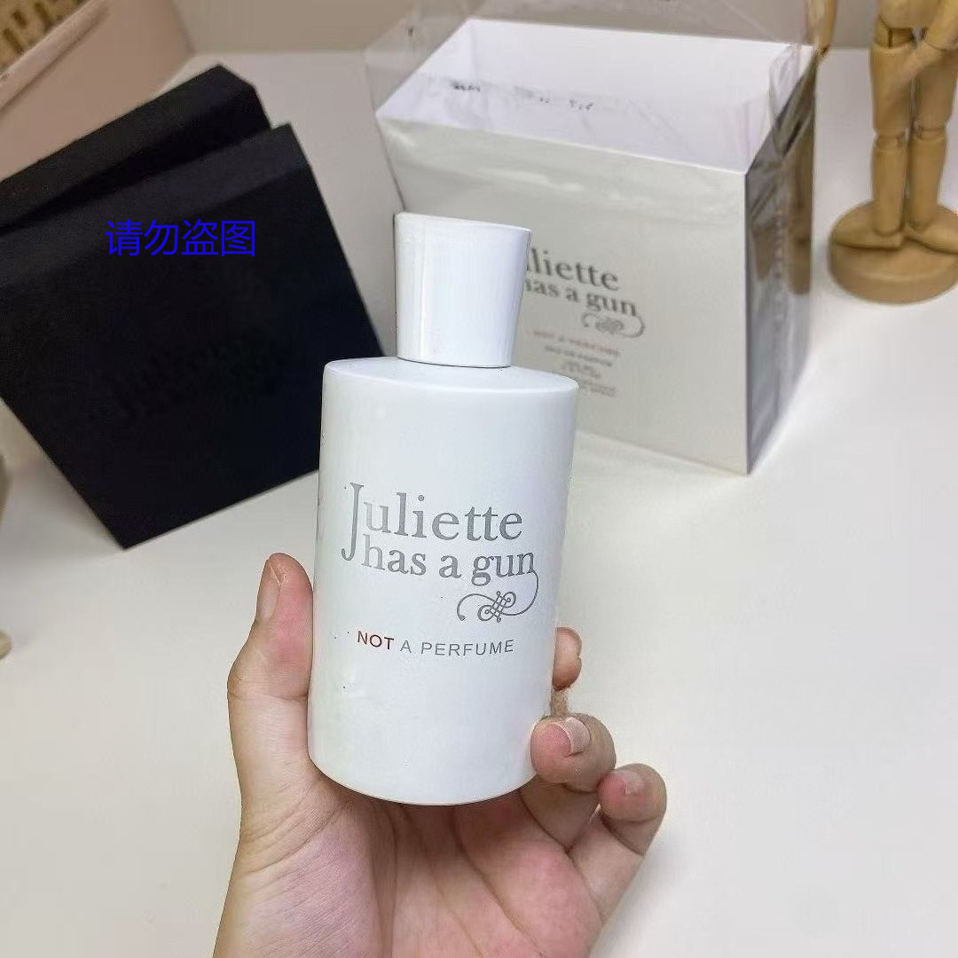 Profumo di Lusso 100ml Eau De  - Perfume Luxury Fragrance recensione e prezzo