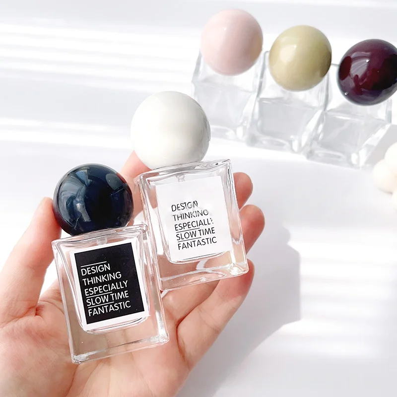 Flacone di Profumo in Vetro da - Perfume Fragrance World Qahwa recensione e prezzo